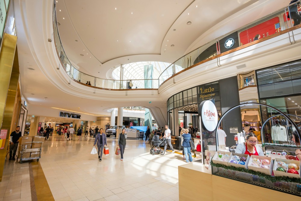 Dubai Mall shopping — Dubai tour from Nepal