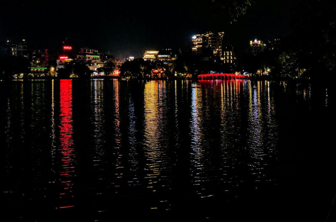 hoan kiem lake hanoi vietnam skyease nepal
